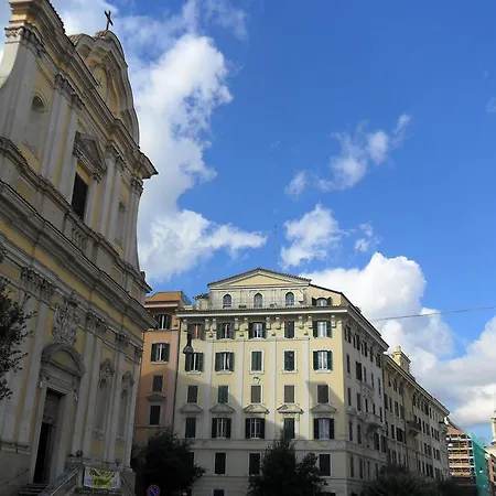 Apartment Laeta Domus In San Pietro