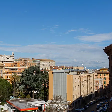 Laeta Domus In San Pietro