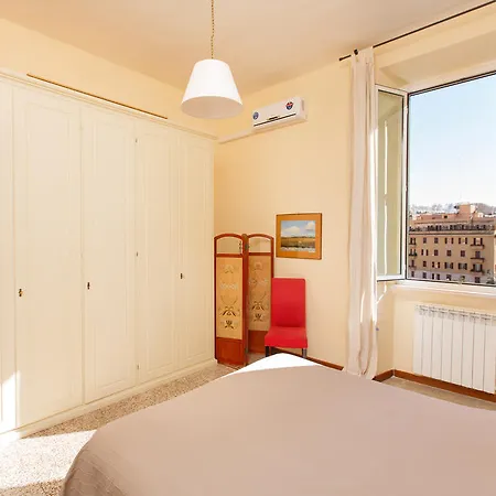 Apartment Laeta Domus In San Pietro *